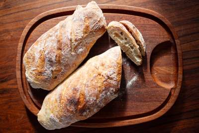 Billede af to baguettes